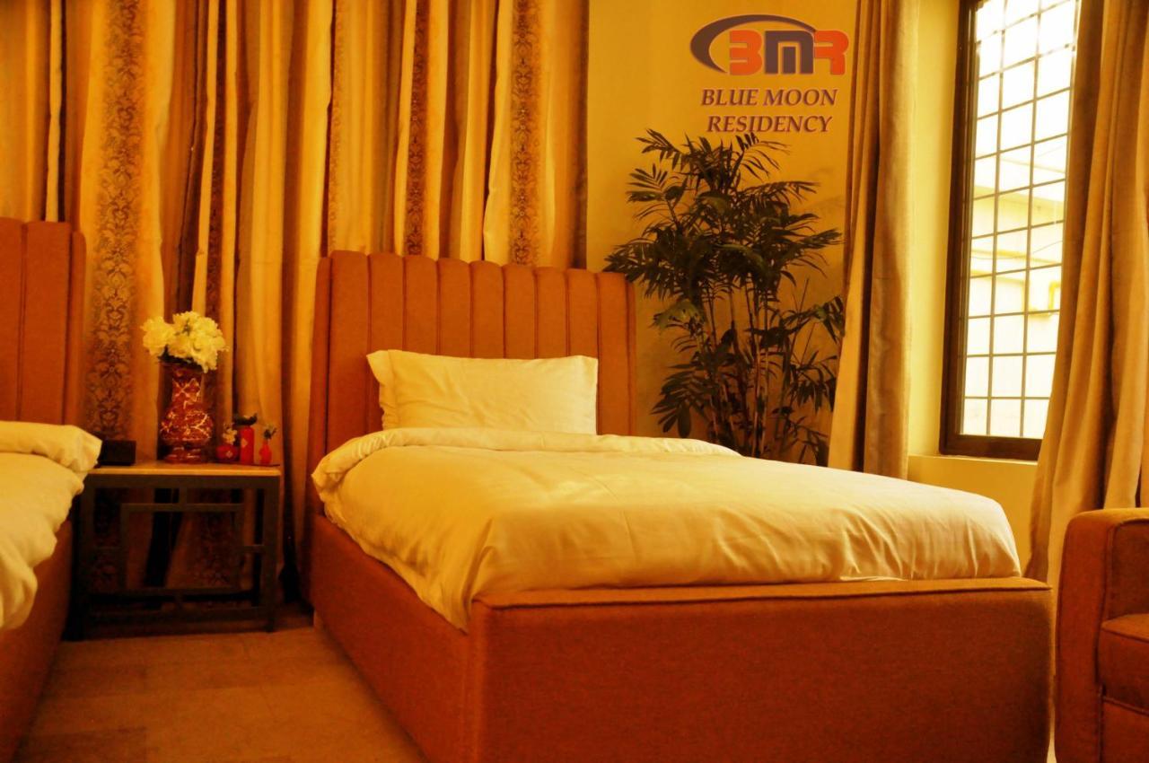 Hôtel Blue Moon Residency à Islamabad Extérieur photo