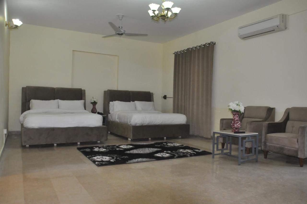 Hôtel Blue Moon Residency à Islamabad Extérieur photo